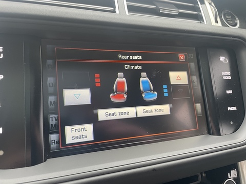 4.4 SD V8 Autobiography SUV 5dr Diesel Auto 4WD Euro 5 (339 ps)