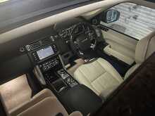 Land Rover Range Rover 4.4 SD V8 Autobiography SUV 5dr Diesel Auto 4WD Euro 5 (339 ps)