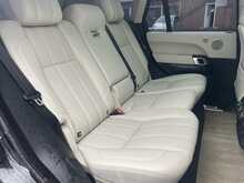 Land Rover Range Rover 4.4 SD V8 Autobiography SUV 5dr Diesel Auto 4WD Euro 5 (339 ps)