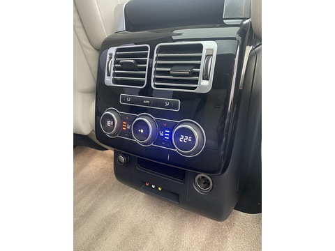 4.4 SD V8 Autobiography SUV 5dr Diesel Auto 4WD Euro 5 (339 ps)