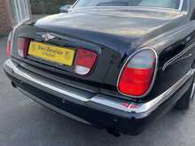 Bentley Arnage 6.8 Red Label Saloon 4dr Petrol Automatic (456 g/km, 400 bhp)