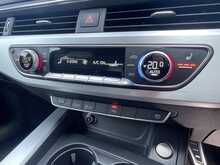 Audi A4 Avant 2.0 TFSI S line Estate 5dr Petrol S Tronic quattro Euro 6 (s/s) (252 ps)
