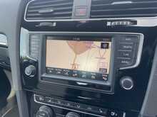 Volkswagen Golf 2.0 TSI BlueMotion Tech R Hatchback 3dr Petrol DSG 4Motion Euro 6 (s/s) (300 ps)