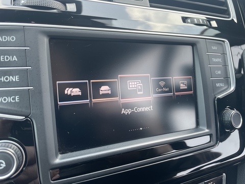 2.0 TSI BlueMotion Tech R Hatchback 3dr Petrol DSG 4Motion Euro 6 (s/s) (300 ps)