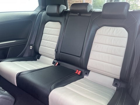 2.0 TSI BlueMotion Tech R Hatchback 3dr Petrol DSG 4Motion Euro 6 (s/s) (300 ps)