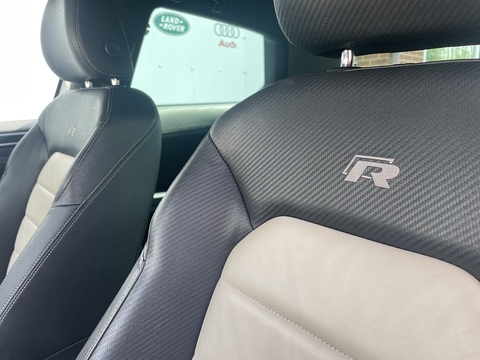 2.0 TSI BlueMotion Tech R Hatchback 3dr Petrol DSG 4Motion Euro 6 (s/s) (300 ps)