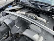 Aston Martin DB9 6.0 V12 Coupe 2dr Petrol T-TronicII Euro 4 (470 bhp)