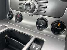 Aston Martin DB9 6.0 V12 Coupe 2dr Petrol T-TronicII Euro 4 (470 bhp)