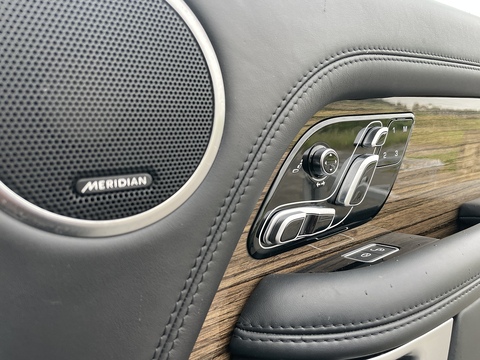 3.0 TD V6 Vogue SE SUV 5dr Diesel Auto 4WD Euro 6 (s/s) (258 ps)