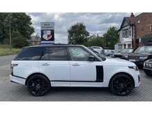 Range Rover 2.0 P400e 12.4kWh GPF Autobiography SUV 5dr Petrol Plug-in Hybrid Auto 4WD Euro 6 (s/s) (404 ps)