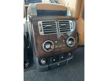 Range Rover 2.0 P400e 12.4kWh GPF Autobiography SUV 5dr Petrol Plug-in Hybrid Auto 4WD Euro 6 (s/s) (404 ps)