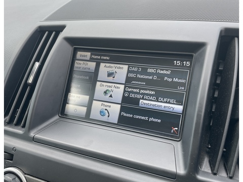 2.2 SD4 Metropolis SUV 5dr Diesel CommandShift 4WD Euro 5 (190 ps)