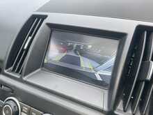 Land Rover Freelander 2 2.2 SD4 Metropolis SUV 5dr Diesel CommandShift 4WD Euro 5 (190 ps)