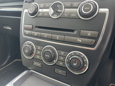 2.2 SD4 Metropolis SUV 5dr Diesel CommandShift 4WD Euro 5 (190 ps)