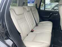 Land Rover Freelander 2 2.2 SD4 Metropolis SUV 5dr Diesel CommandShift 4WD Euro 5 (190 ps)