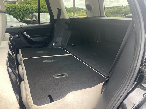 2.2 SD4 Metropolis SUV 5dr Diesel CommandShift 4WD Euro 5 (190 ps)