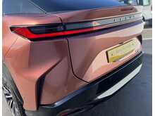 Lexus RZ 450e 71.4kWh Takumi SUV 5dr Electric Auto DIRECT4 (313 ps)