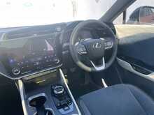 Lexus RZ 450e 71.4kWh Takumi SUV 5dr Electric Auto DIRECT4 (313 ps)