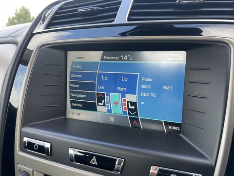 5.0 V8 Portfolio Coupe 2dr Petrol Auto Euro 5 (385 ps)