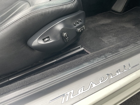 4.7 V8 Convertible 2dr Petrol Auto Euro 4 (440 ps)