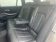 BMW 3.0 330d M Sport Plus Edition Touring 5dr Diesel Auto xDrive Euro 6 (s/s) (265 ps)