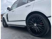 Land Rover Range Rover Vogue 4.4 SD V8 Autobiography SUV 5dr Diesel Auto 4WD Euro 5 (339 ps)