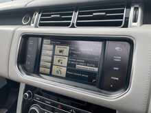 Land Rover Range Rover Vogue 4.4 SD V8 Autobiography SUV 5dr Diesel Auto 4WD Euro 5 (339 ps)