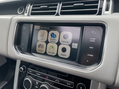 4.4 SD V8 Autobiography SUV 5dr Diesel Auto 4WD Euro 5 (339 ps)