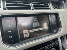 Land Rover Range Rover Vogue 4.4 SD V8 Autobiography SUV 5dr Diesel Auto 4WD Euro 5 (339 ps)