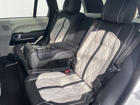 4.4 SD V8 Autobiography SUV 5dr Diesel Auto 4WD Euro 5 (339 ps)