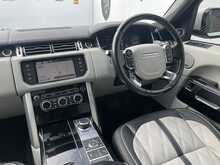 Land Rover Range Rover Vogue 4.4 SD V8 Autobiography SUV 5dr Diesel Auto 4WD Euro 5 (339 ps)