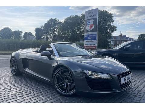 4.2 FSI V8 Spyder 2dr Petrol R Tronic quattro Euro 5 (430 ps)