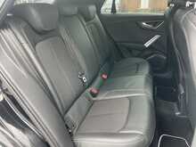 Audi Q2 1.6 TDI 30 S line SUV 5dr Diesel S Tronic Euro 6 (s/s) (116 ps)