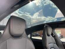 Porsche Taycan Performance Plus 93.4kWh 4S Saloon 4dr Electric Auto 4WD (571 ps)