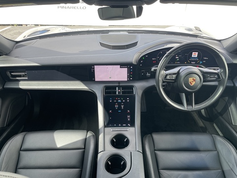 Performance Plus 93.4kWh 4S Saloon 4dr Electric Auto 4WD (571 ps)