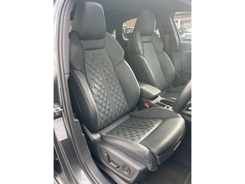 2.0 TFSI Vorsprung Saloon 4dr Petrol S Tronic quattro Euro 6 (s/s) (310 ps)