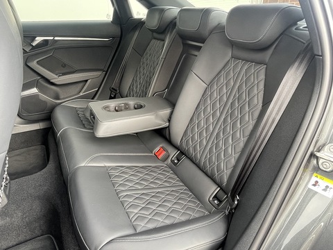 2.0 TFSI Vorsprung Saloon 4dr Petrol S Tronic quattro Euro 6 (s/s) (310 ps)