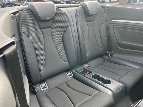 1.4 TFSI CoD S line Convertible 2dr Petrol Manual Euro 6 (s/s) (Nav) (150 ps)