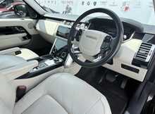 Land Rover Range Rover 3.0 SD V6 Vogue SUV 5dr Diesel Auto 4WD Euro 6 (s/s) (275 ps)
