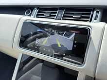 Land Rover Range Rover 3.0 SD V6 Vogue SUV 5dr Diesel Auto 4WD Euro 6 (s/s) (275 ps)