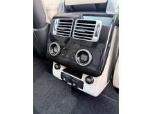 Land Rover Range Rover 3.0 SD V6 Vogue SUV 5dr Diesel Auto 4WD Euro 6 (s/s) (275 ps)