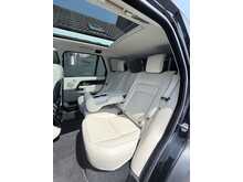 Land Rover Range Rover 3.0 SD V6 Vogue SUV 5dr Diesel Auto 4WD Euro 6 (s/s) (275 ps)