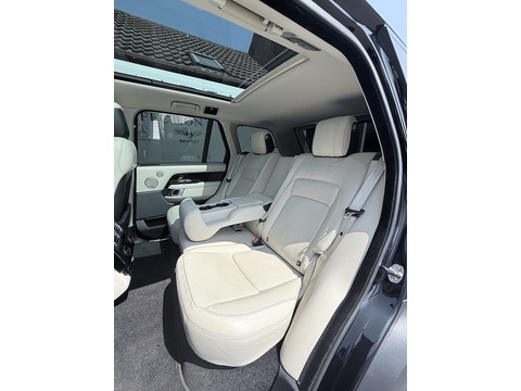 3.0 SD V6 Vogue SUV 5dr Diesel Auto 4WD Euro 6 (s/s) (275 ps)