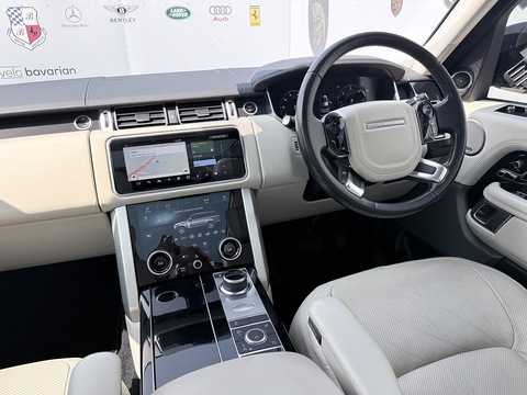 3.0 SD V6 Vogue SUV 5dr Diesel Auto 4WD Euro 6 (s/s) (275 ps)