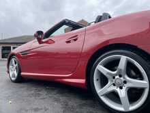 Mercedes-Benz SLK200 BlueEfficiency AMG Sport Convertible 2dr Petrol Manual Euro 5 (s/s) (184 ps)