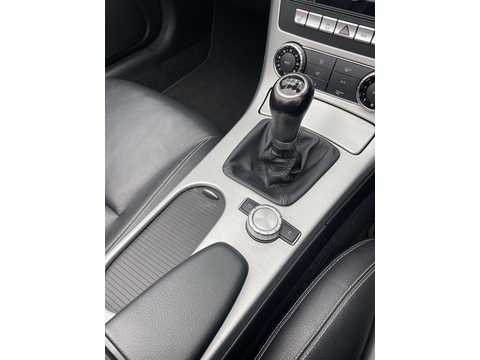 1.8 SLK200 BlueEfficiency AMG Sport Convertible 2dr Petrol Manual Euro 5 (s/s) (184 ps)