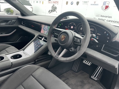 Performance Plus 93.4kWh GTS Sport Turismo 5dr Electric Auto 4WD (11kW Charger) (598 ps)