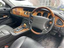 Jaguar XK8 4.0 Coupe 2dr Petrol Automatic (281 g/km, 290 bhp)