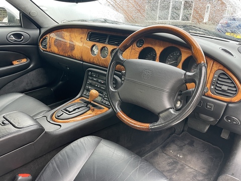 4.0 Coupe 2dr Petrol Automatic (281 g/km, 290 bhp)