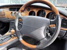 Jaguar XK8 4.0 Coupe 2dr Petrol Automatic (281 g/km, 290 bhp)